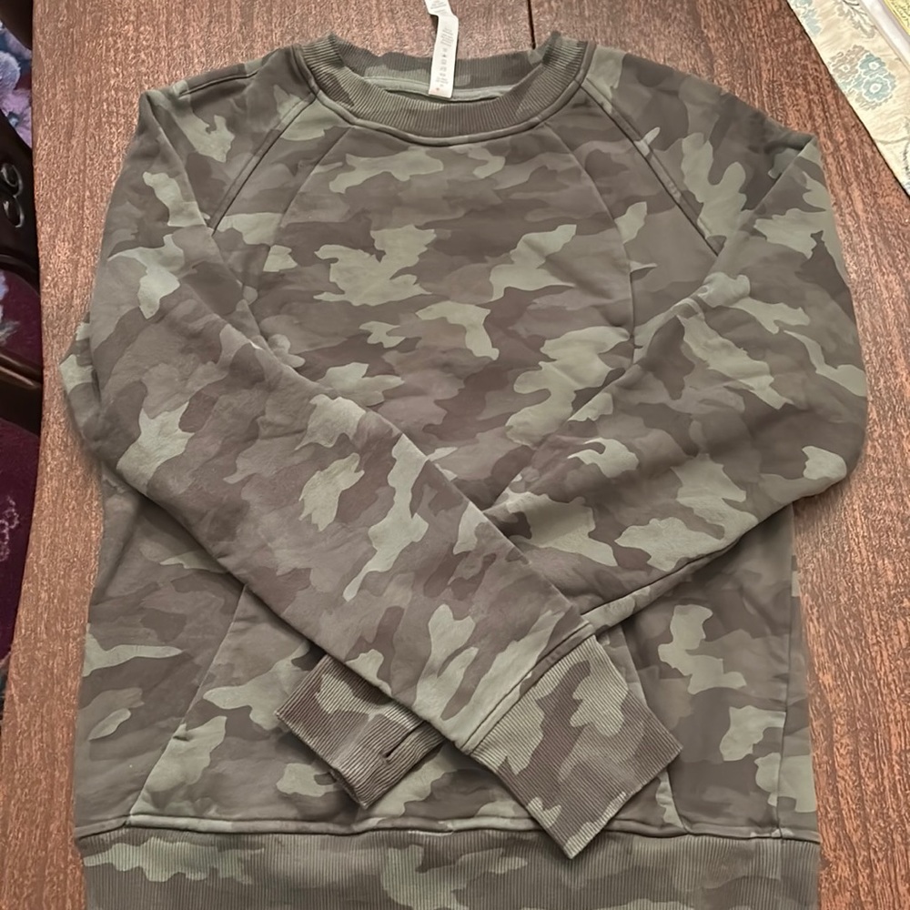 lululemon athletica Olive Green Camo Crew Sweatshirt